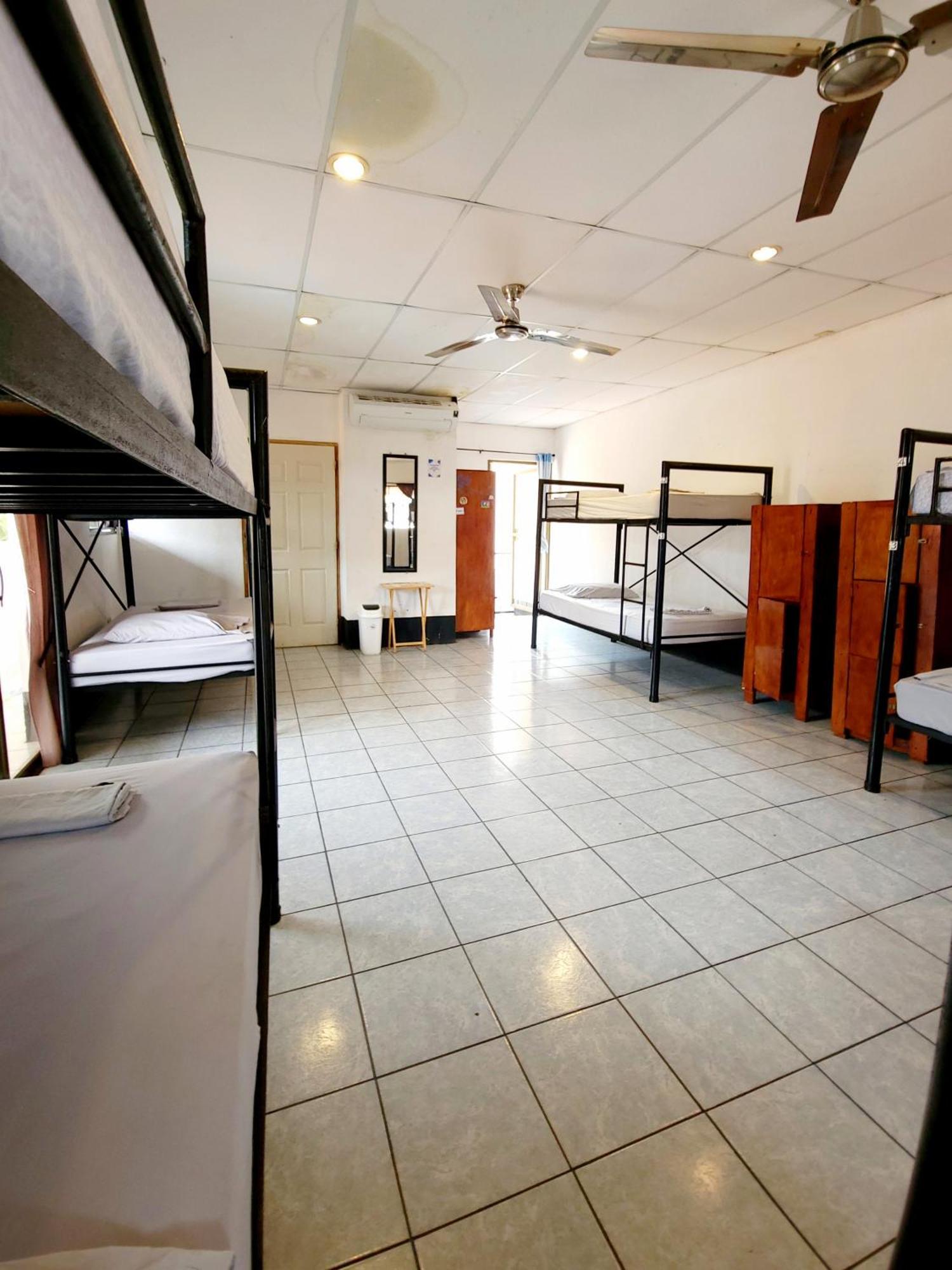 Poco A Poco Hostel León 外观 照片